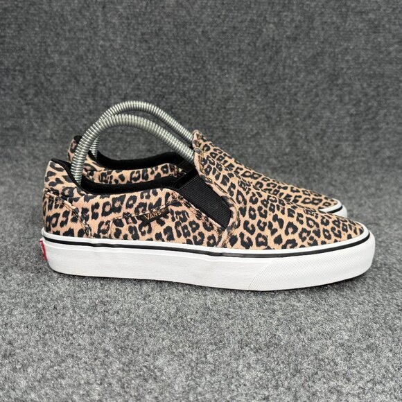 Vans Sneakers Women's Size 7.5 Cheetah Print Slip On Retro Athletic Skate Shoes - Picture 1 of 11